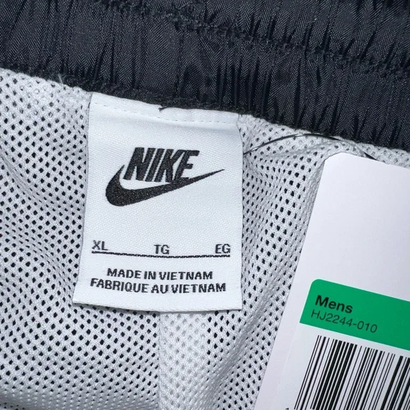 Nike Black and White Athletic Pants - Picture 8 of 11